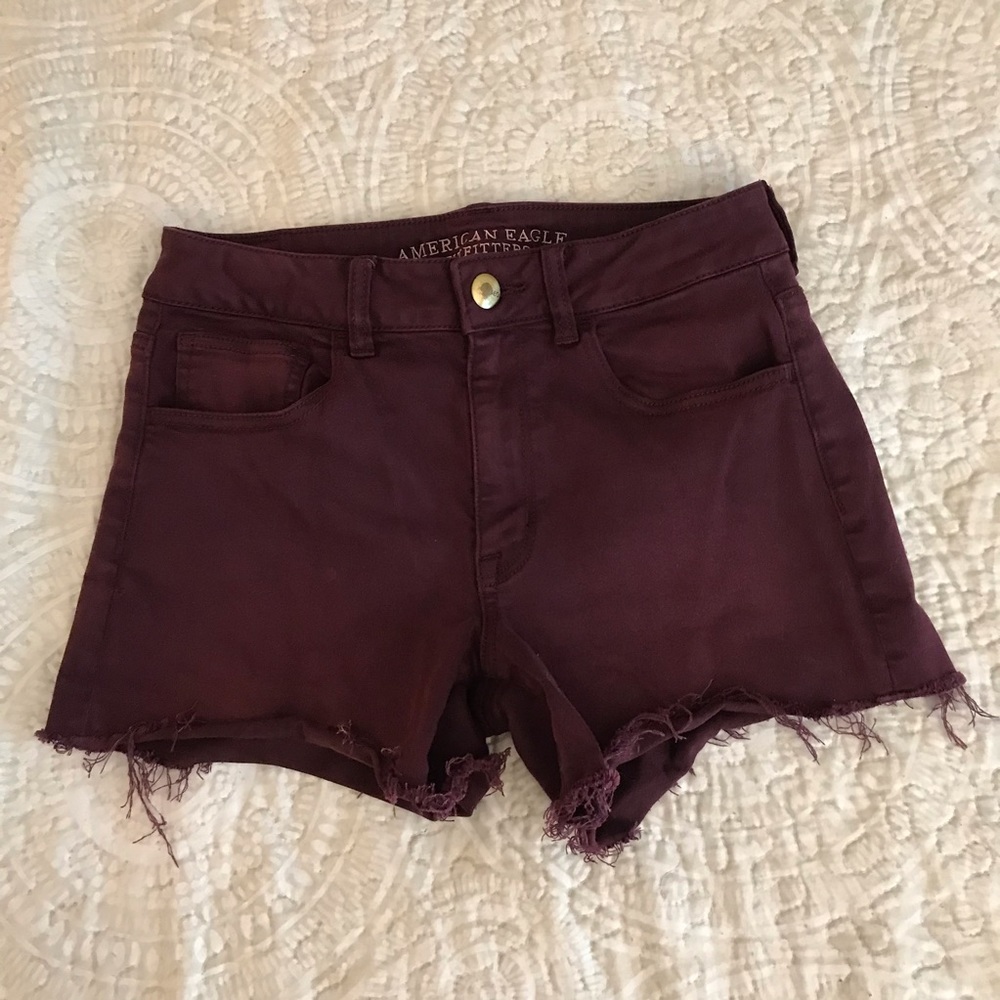 American Eagle maroon high rise shortie shorts